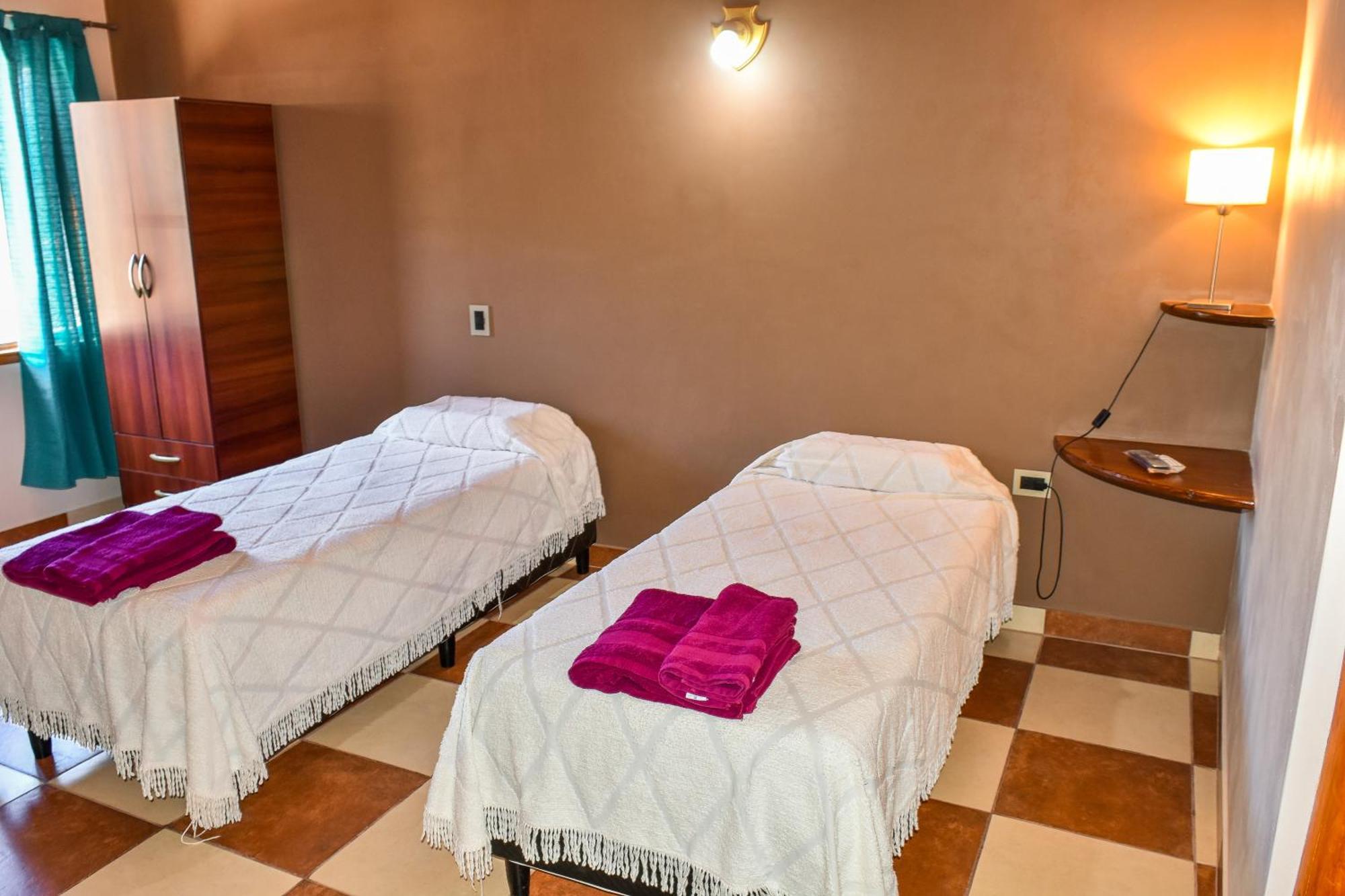 Hotel El Jardin Dante Tilcara Esterno foto